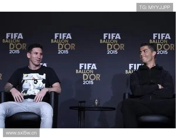 卡尼萨雷斯:库尔图瓦是门将位置上的马拉多纳、梅西和C罗 卡尼萨雷斯:库尔图瓦是门将位置上的马拉多纳、梅西和C罗